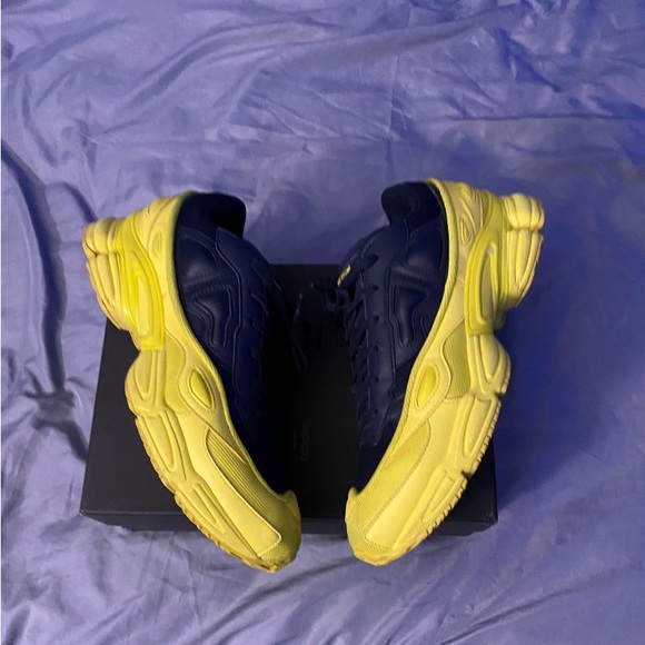 RAF Simmons sneakers - Picture 1 of 5